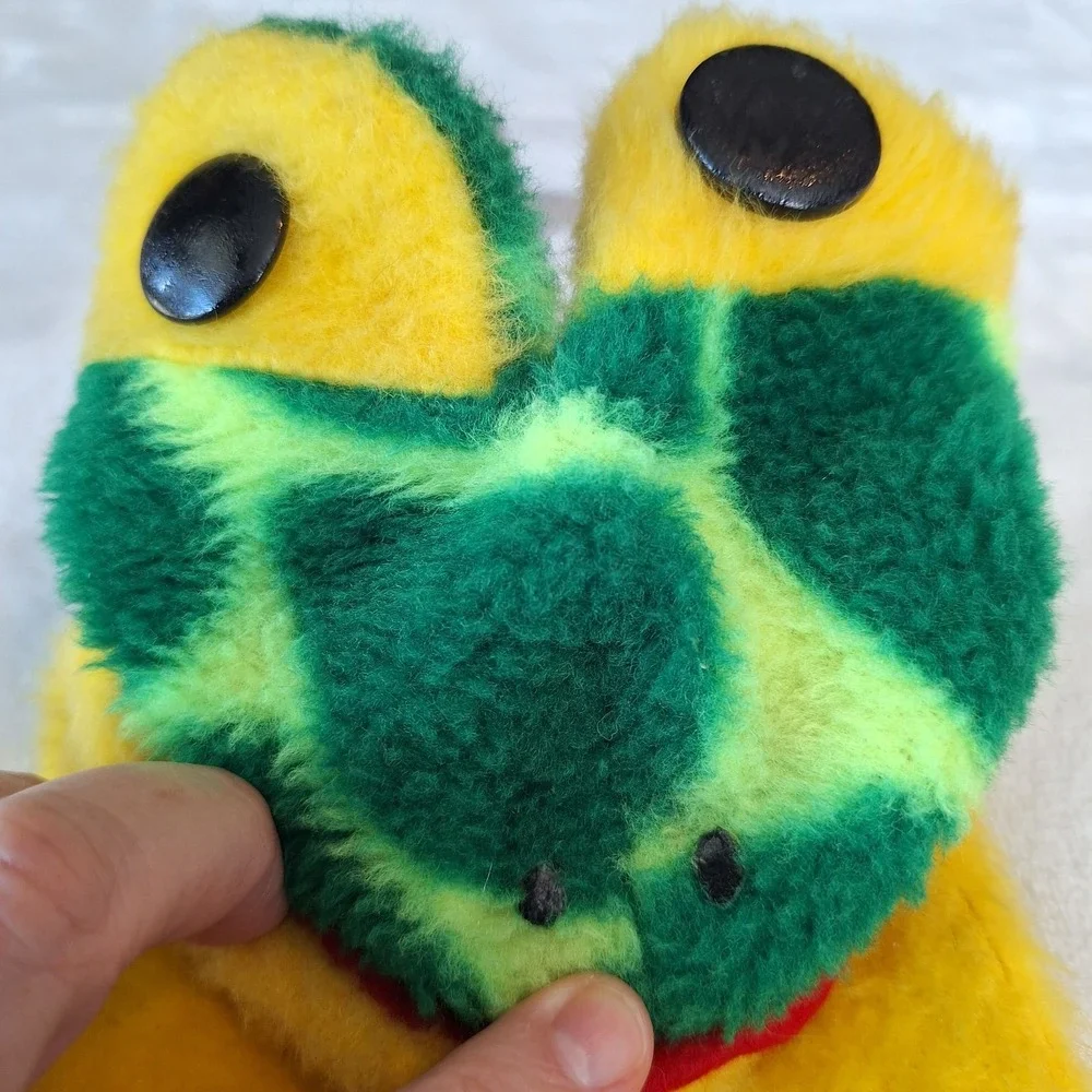 Vintage Hand Puppet Toys Plush Green Yellow‎ Frog 8